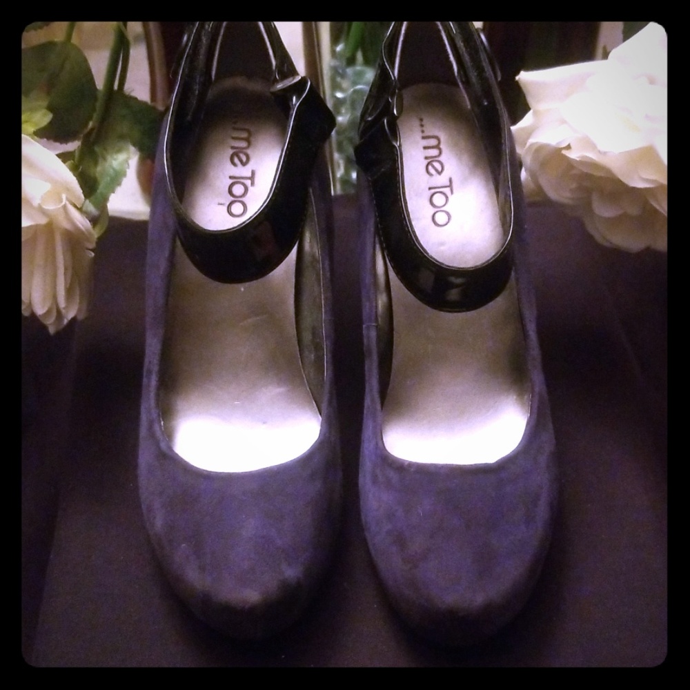 Navy and Black Heel